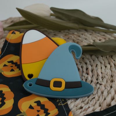 Ζωηρόχρωμη σιλικόνη Teether αποκριών με τη μορφή καλαμποκιού καραμελών καπέλων μαγισσών