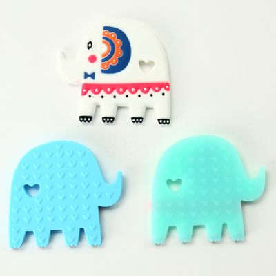 Το μωρό Teether BPA σιλικόνης βαθμού τροφίμων ελεφάντων ελεύθερο με προσαρμόζει το λογότυπο