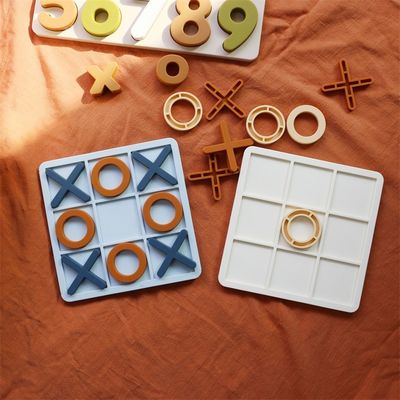MOQ 50 σετ Σιλικόνη XO Tic Tac Toe Παζλ Προσαρμόσιμα χρώματα λογότυπου BPA δωρεάν Πιστοποιητικό CE Παιχνίδια σιλικόνης