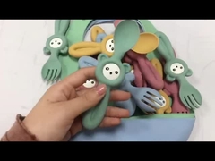 Μαλακά χαριτωμένα δίκρανα και κουτάλια σιλικόνης ύφους της Panda για τα παιδιά μωρών